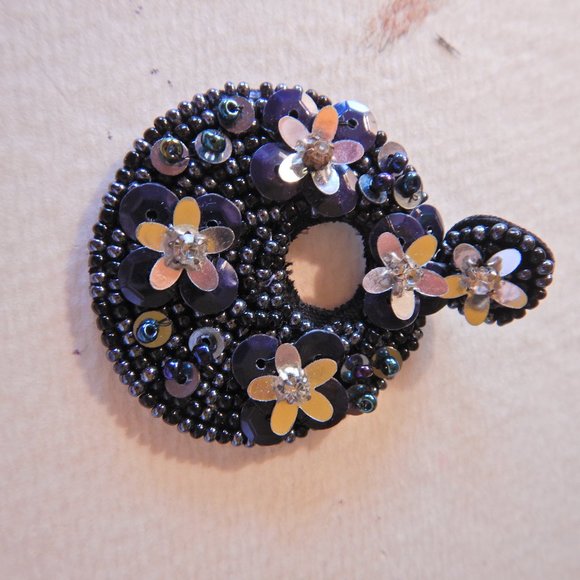 Beaded Black / Midnight Blue  Earrings - Picture 4 of 6